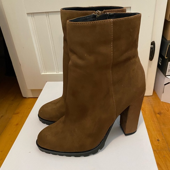 Aldo stacked heel bootie (brown suede-TEALITH) - Picture 5 of 8